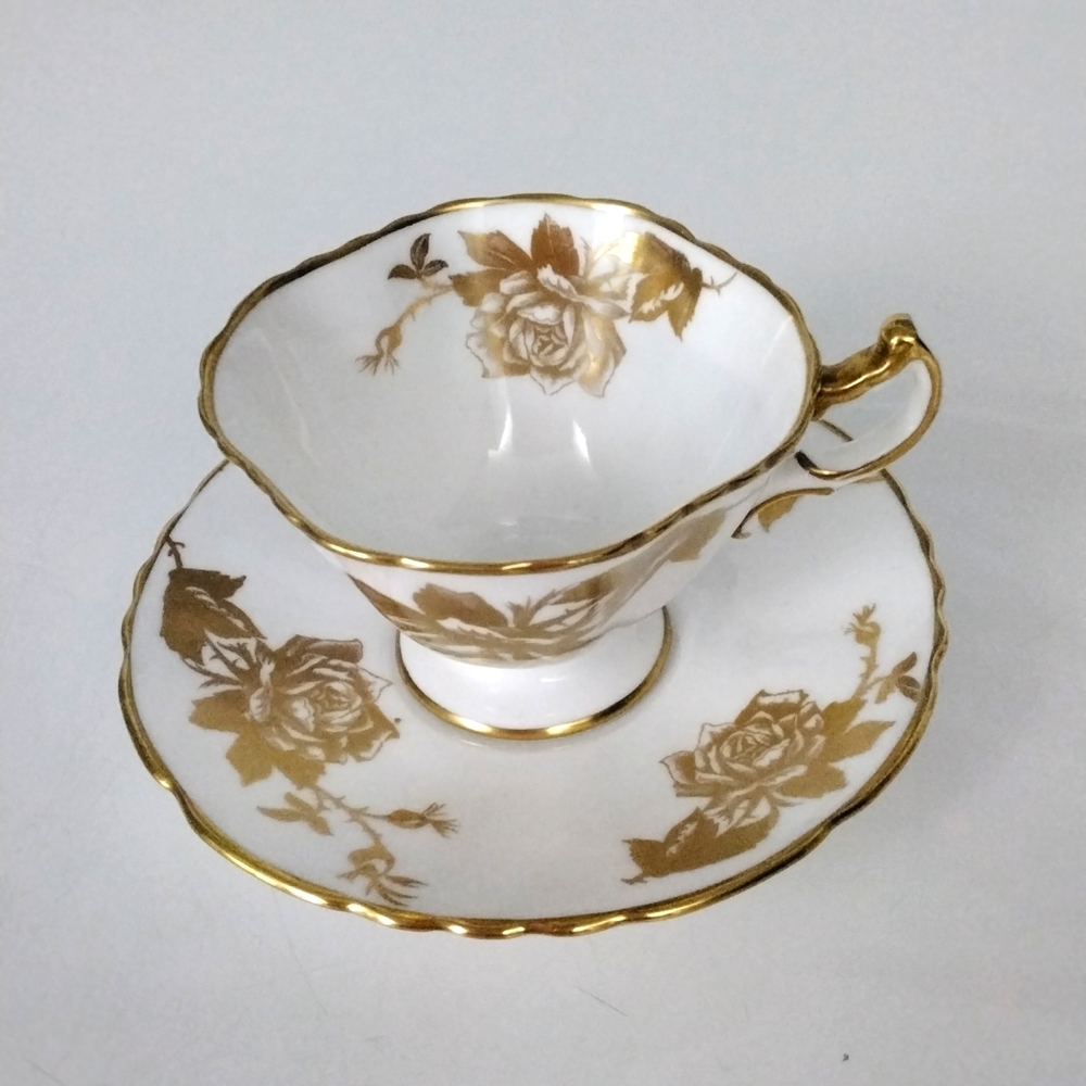 Hammersley Rose tea cup and saucer - Picture 2 of 11